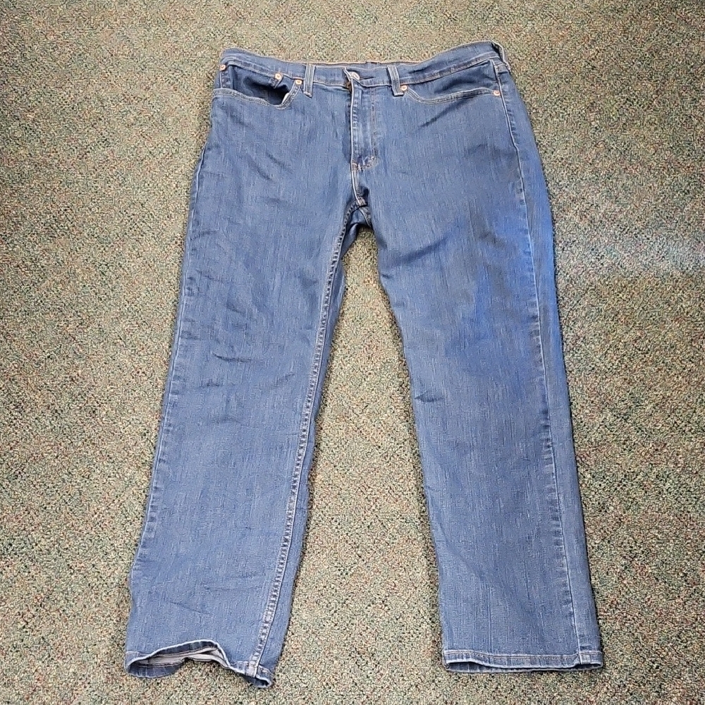 Classic Men's Levi's Blue Straight-Leg Jeans